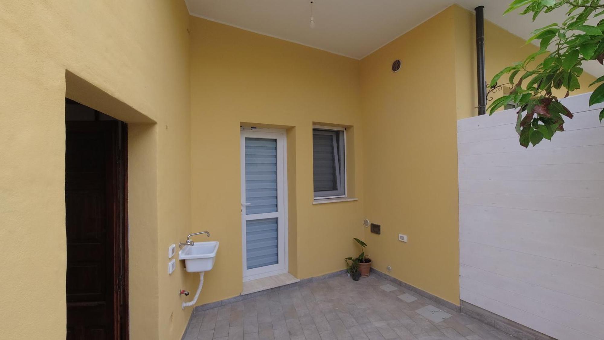 Lodgings In Sardinia Decimomannu Exterior foto